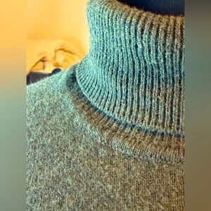 Norse Projects Men's Green Turtleneck Sweater XL